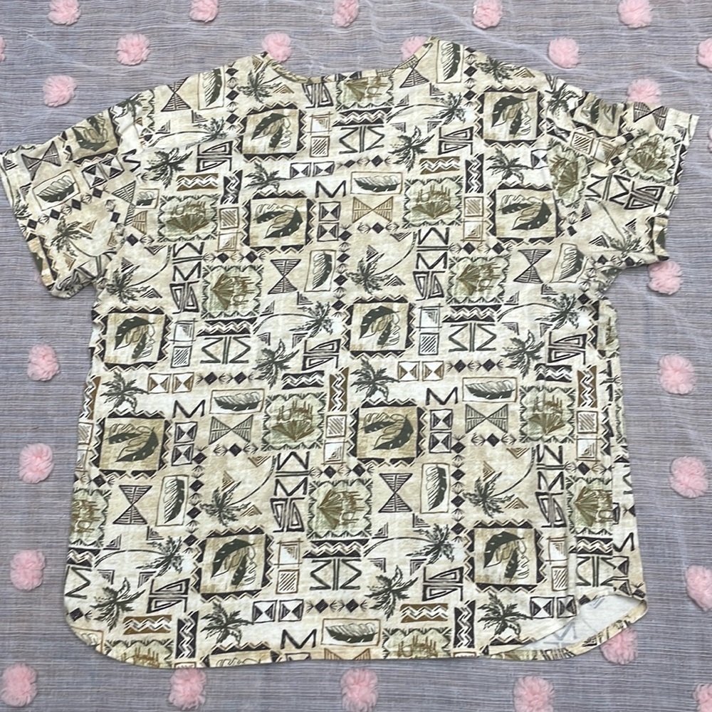 Plus size tops - Picture 3 of 7